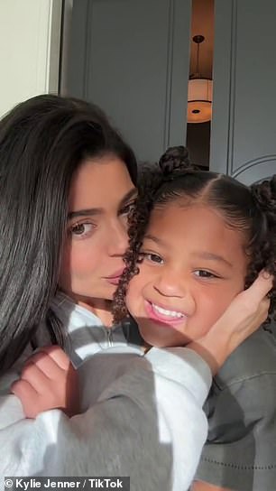 Kylie Jenner Shares Her Busy Morning Routine With Daughter Stormi, Six ...